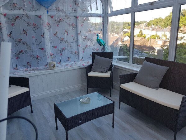 House | Property grounds - House Sleeps 7 With Hot Tub & Pets (Torquay)