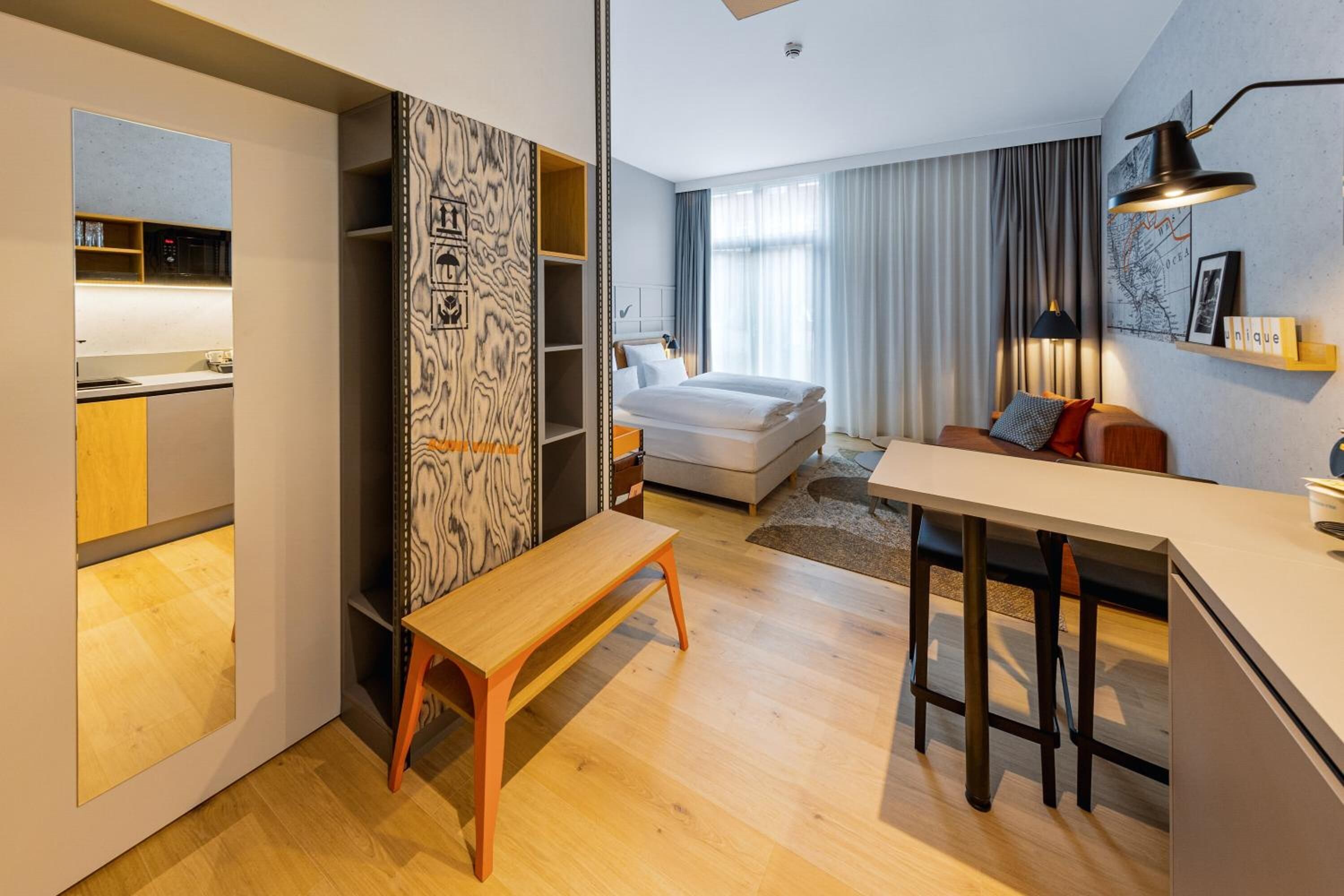 room, terrace (bigpack) | hypo-allergenic bedding, laptop workspace, blackout curtains