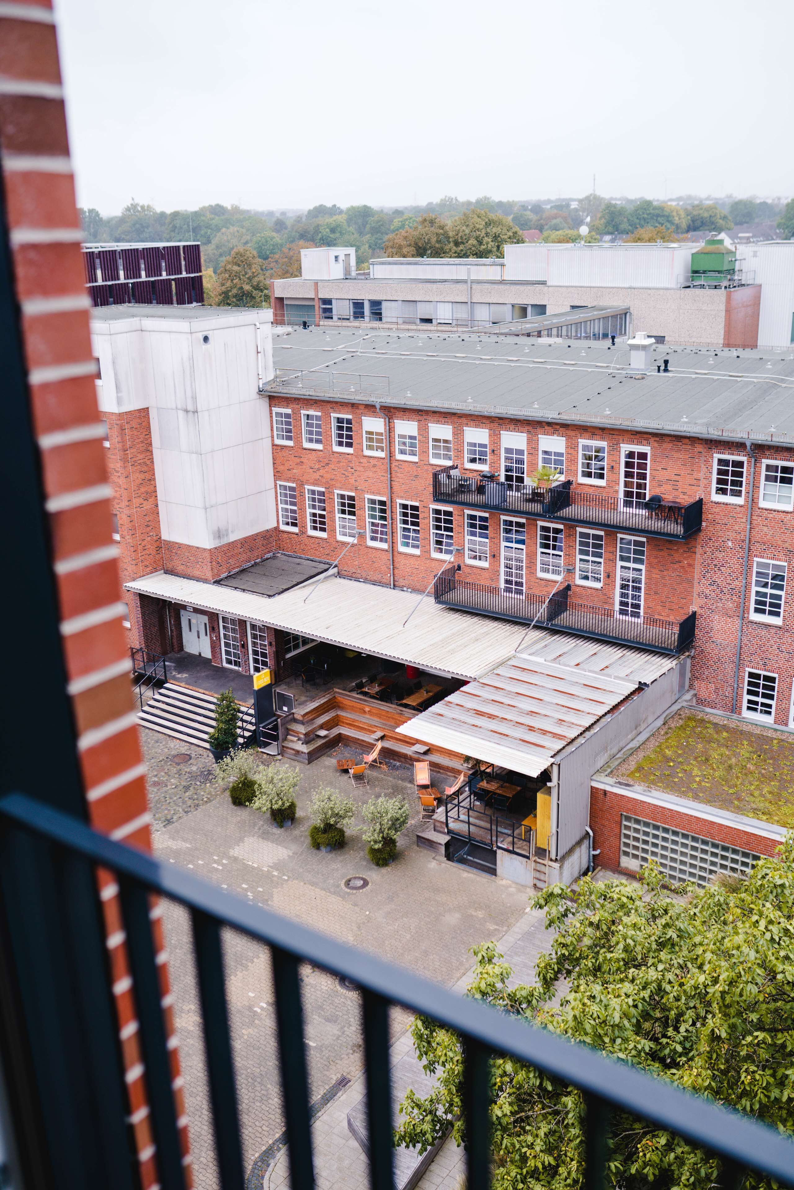 room (softpack view) | hypo-allergenic bedding, laptop workspace, blackout curtains