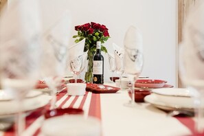 Dining - Apartment Véronique, front of village location (Montgenevre)