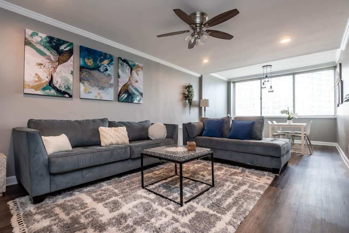 Televisie en een kantoor