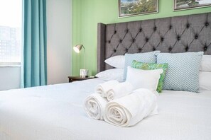 1 chambre, bureau, fer et planche à repasser, Wi-Fi