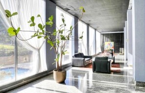 Interior - Downtown Atlanta Condo with City View (Atlanta)