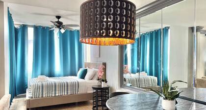 Historic Downtown Atlanta Condo for 8