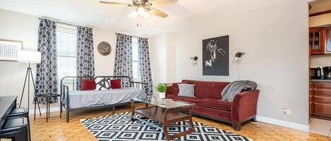 Televisión y oficina