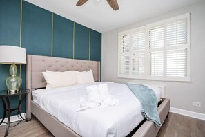 1 bedroom, desk, iron/ironing board, WiFi