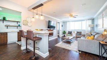 Televisión y oficina