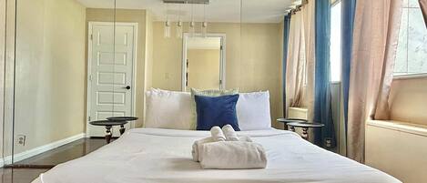 2 chambres, bureau, fer et planche à repasser, Wi-Fi