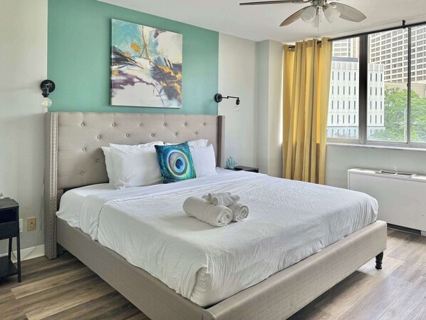 3 bedrooms, desk, iron/ironing board, WiFi