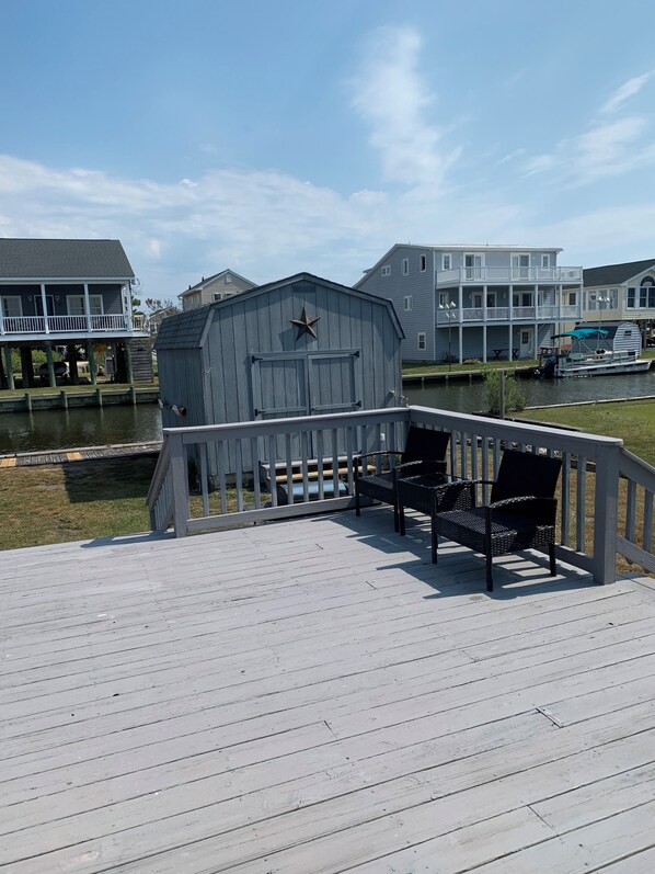 Terrace/patio - Fenwick Island Beach Cottage on canal -15 W Essex St. (Fenwick Island)