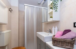 Bathroom - Nice and Cozy Apartment in Crocetta by Wonderful Italy (Turin)