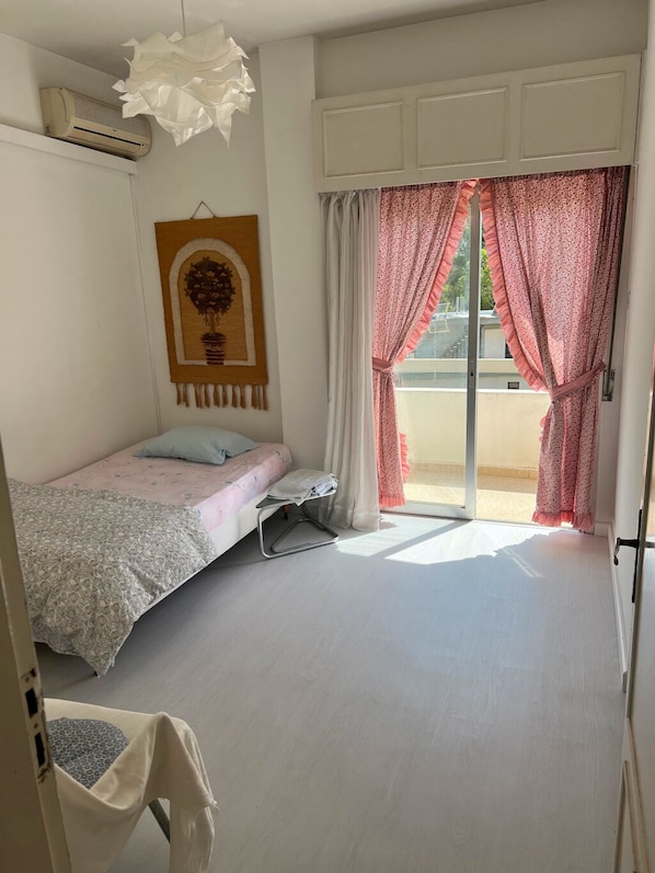 4 bedrooms, free WiFi