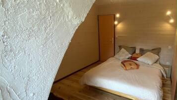 1 habitación, wifi gratis y ropa de cama