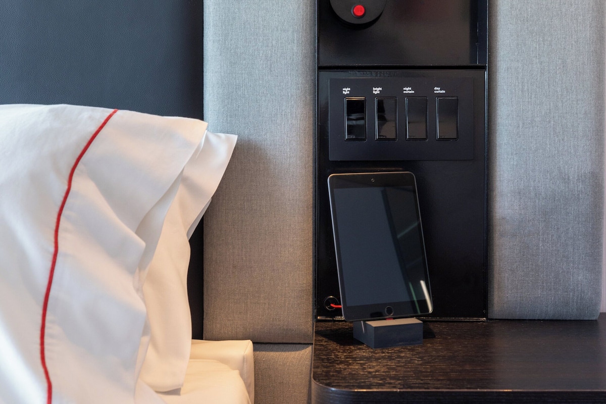 Premium bedding, pillow-top beds, in-room safe, desk