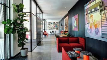 2 Bars/Lounges, Bar auf der Dachterrasse