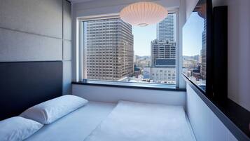 Premium bedding, pillowtop beds, in-room safe, desk