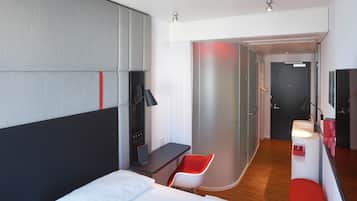 Hochwertige Bettwaren, Pillowtop-Betten, Zimmersafe, Schreibtisch