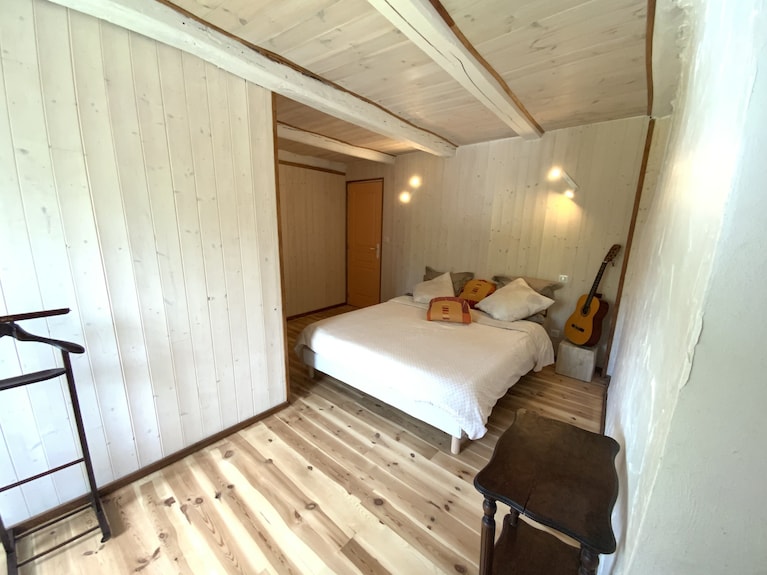 L'oustaliere, Dalida Room, Spa And Sauna Access - La Malène