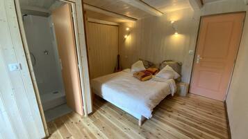 1 chambre, Wi-Fi gratuit, draps fournis