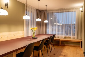 Lobby sitting area - stuub saig (Lenzkirch)