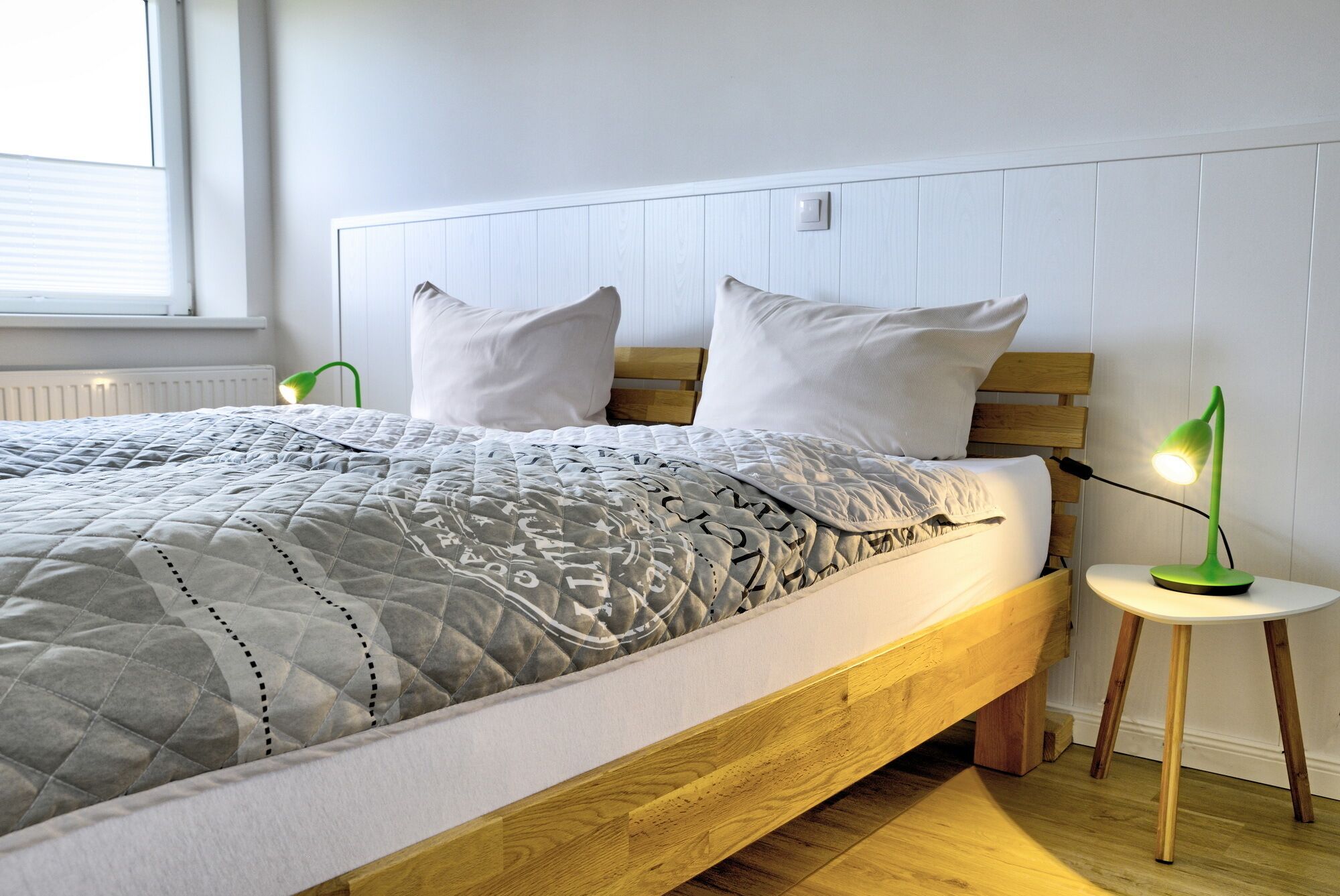 2 bedrooms, desk, iron/ironing board, travel crib