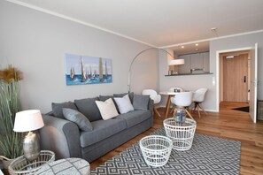 Fernseher, Stereoanlage