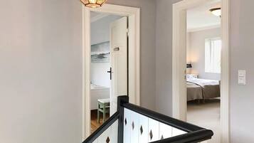 3 Schlafzimmer, BĂŒgeleisen/BĂŒgelbrett, Reisekinderbett, kostenloses WLAN