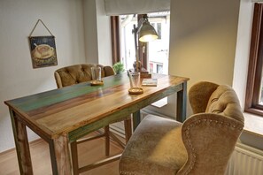 تناول الطعام