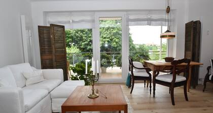 fewo1846 - Belvedere / Helle 2-Zimmer-Wohnung im 1. OG mit Balkon und Hafenblick