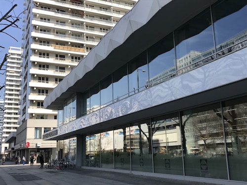 Space Night - Hostel