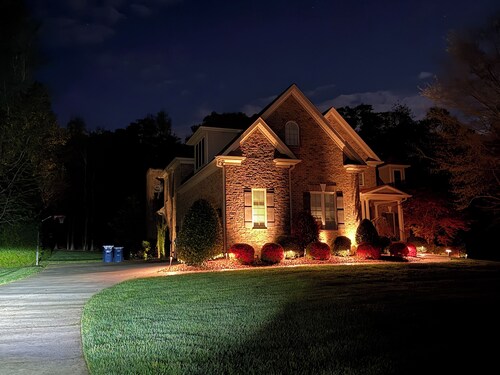 Luxury Home with Office and Man Cave-Ideal for Families, Couples & Market Guests