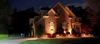 Luxury Home with Office and Man Cave-Ideal for Families, Couples & Market Guests