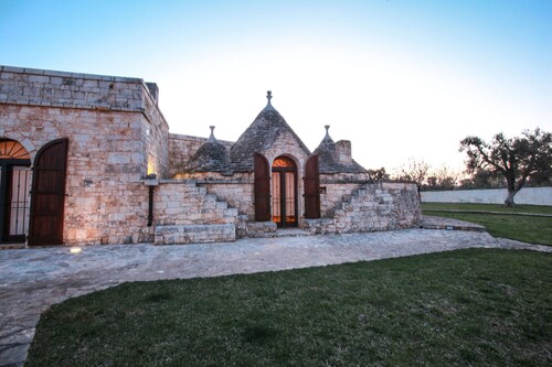 Trullo degli ulivi by pugliadamare