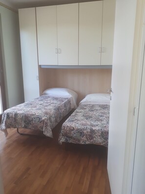 2 Schlafzimmer, Bettwäsche