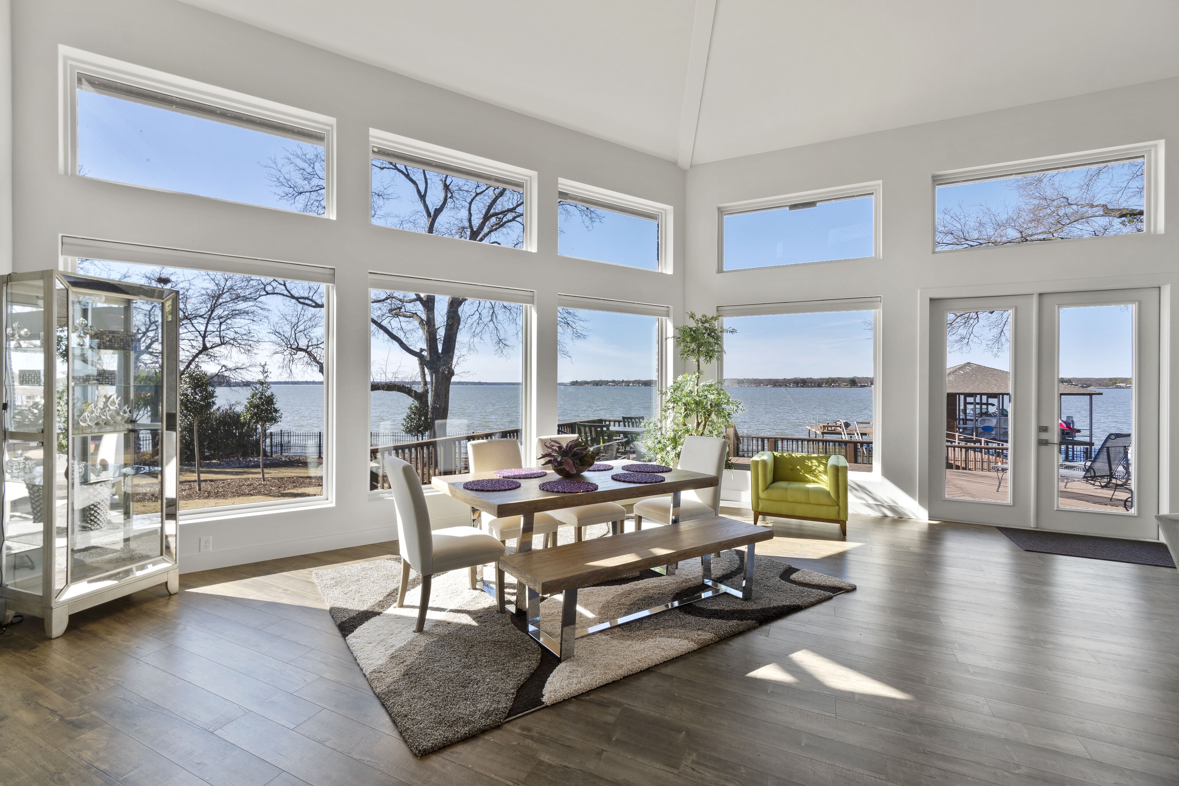 Beautiful Lakefront Views at Cedar Creek Lake!