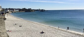 Maison Néo-bretonne Rénovée Avec vue mer à 150 m de la Plage des Sables Blancs