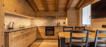 Lino Deluxe Suite with Wellness