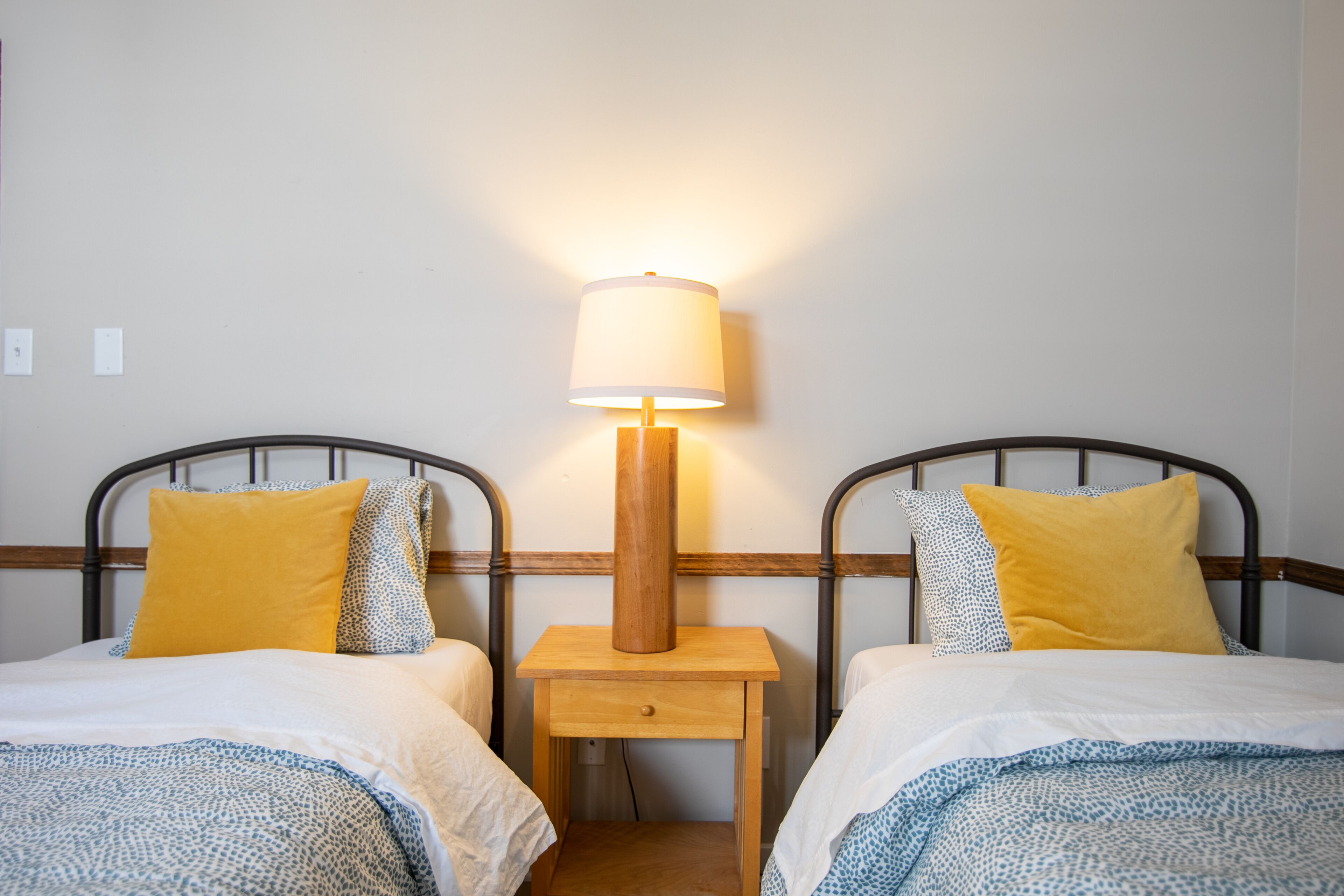 3 chambres, bureau, fer et planche à repasser, Wi-Fi gratuit