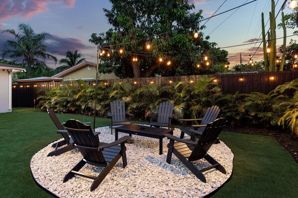 Property grounds - !! Modern & Stylish Fort Lauderdale Getaway !! (Fort Lauderdale)