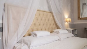 2 bedrooms, desk, free WiFi