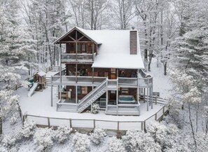Exterior - New Paved Road-Views-Secluded Cabin-Family Friendly-Jacuzzi-Playground-Game Room (Cherry Log)