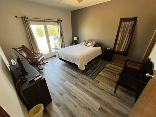 3 عدّة غرف نوم وواي فاي مجانًا وملاءات أسرّة