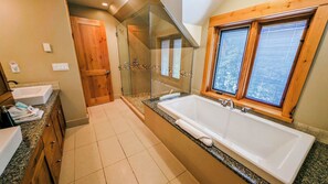 Shower, hair dryer, towels, soap - Creekside Chalet: 7-bedroom luxury mountain home (Golden)
