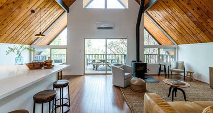 Oakhurst Cabin|Bass Lake View|Game Room|Hot Tub!