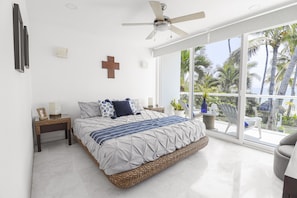 3 bedrooms, in-room safe, desk, iron/ironing board