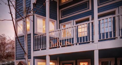 In the heart of Park City Old Town - Steps to Town Lift & downtown restaurants!