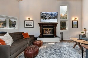 Smart TV, fireplace, DVD player, printers