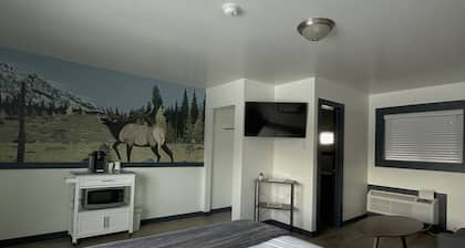 Sacajawea Inn