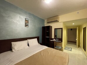 Economy Double Room, Courtyard View