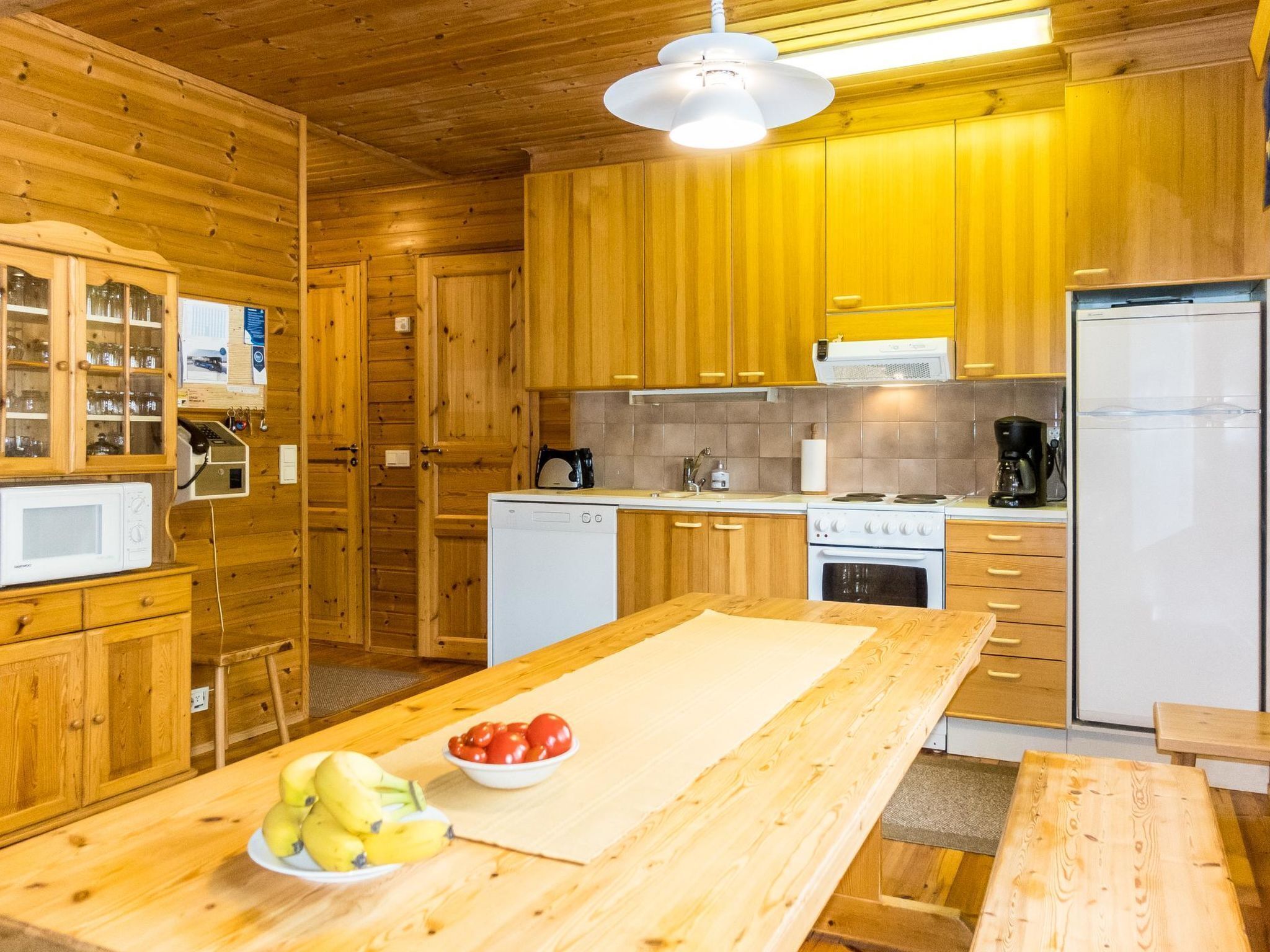 Réfrigérateur, micro-ondes, lave-vaisselle